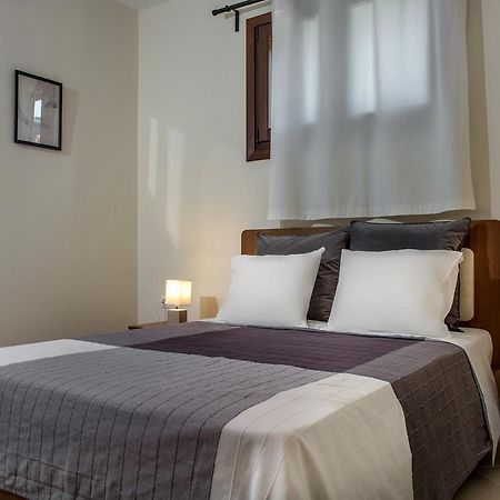 Pleiades Casual Living Apartamento Néa Ródha Exterior foto