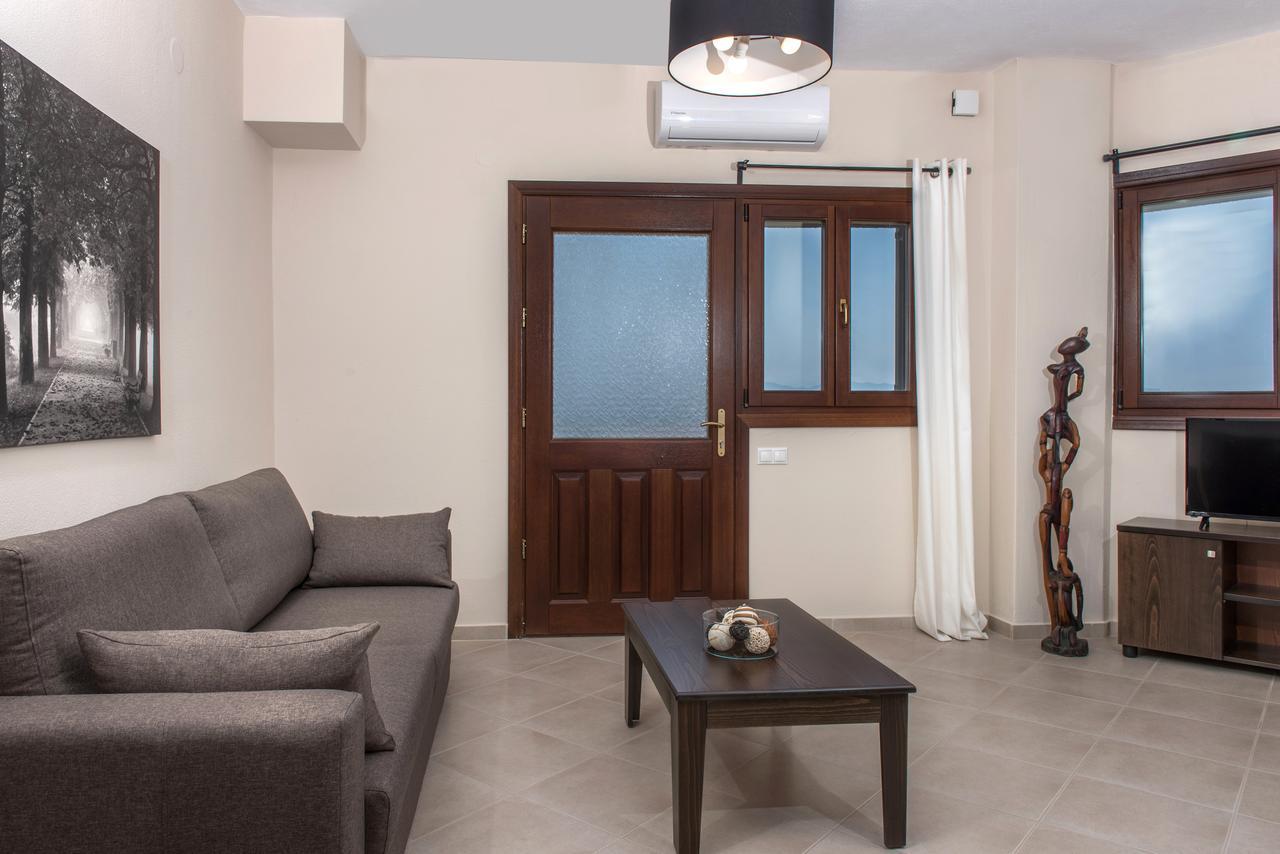 Pleiades Casual Living Apartamento Néa Ródha Exterior foto