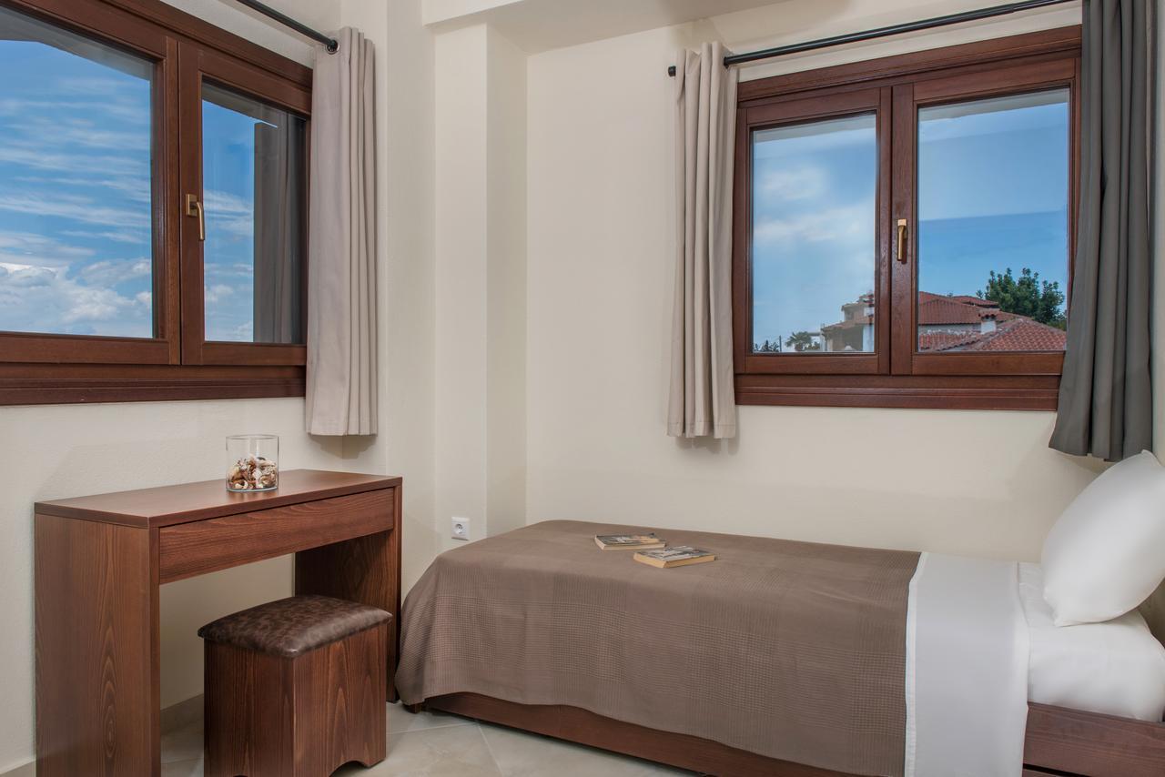 Pleiades Casual Living Apartamento Néa Ródha Exterior foto